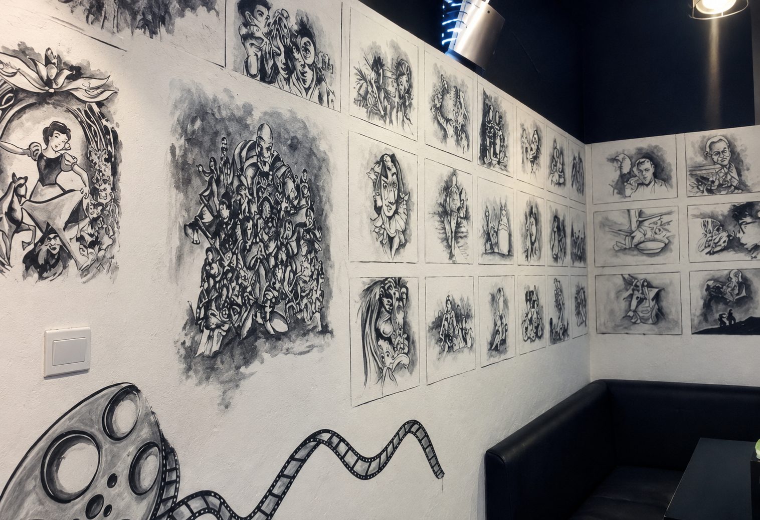 Hand-painted wall mural Dubai — commissioned mural installation by Blenc Art 24